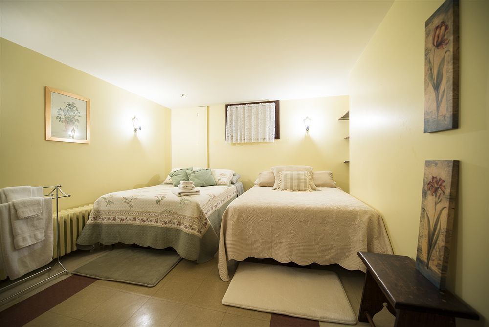 Le Widor Bed & Breakfast ควิเบกซิตี้ ภายนอก รูปภาพ