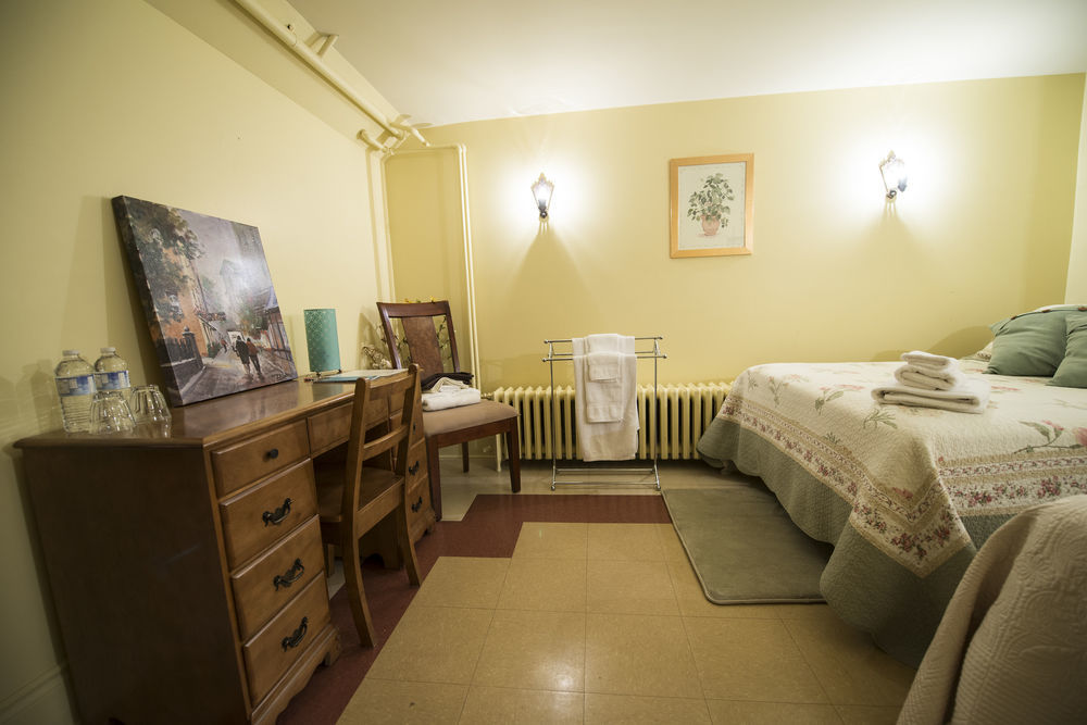 Le Widor Bed & Breakfast ควิเบกซิตี้ ภายนอก รูปภาพ